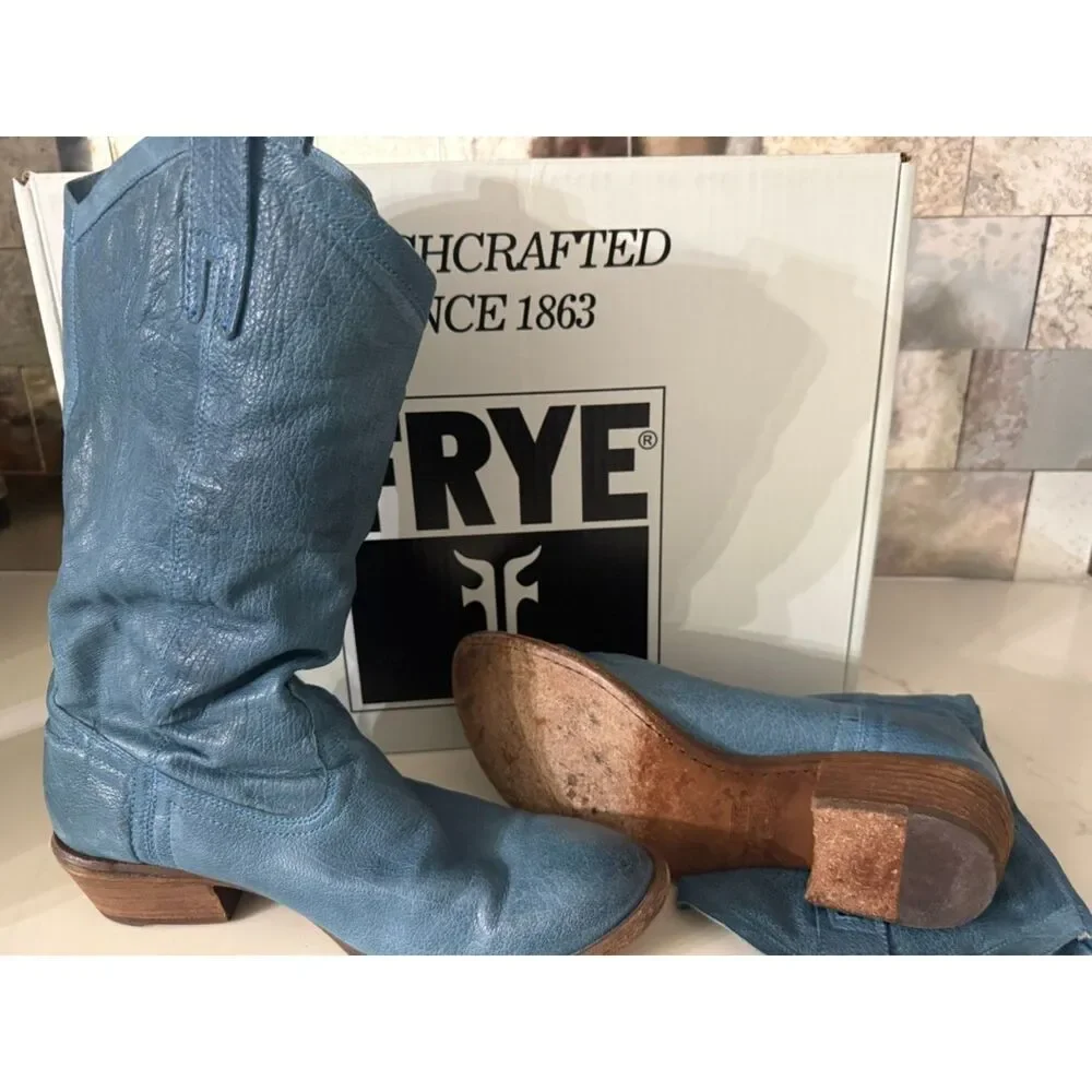 FRYE Carson Pull On Boots | BLUE Leather | Size 10B